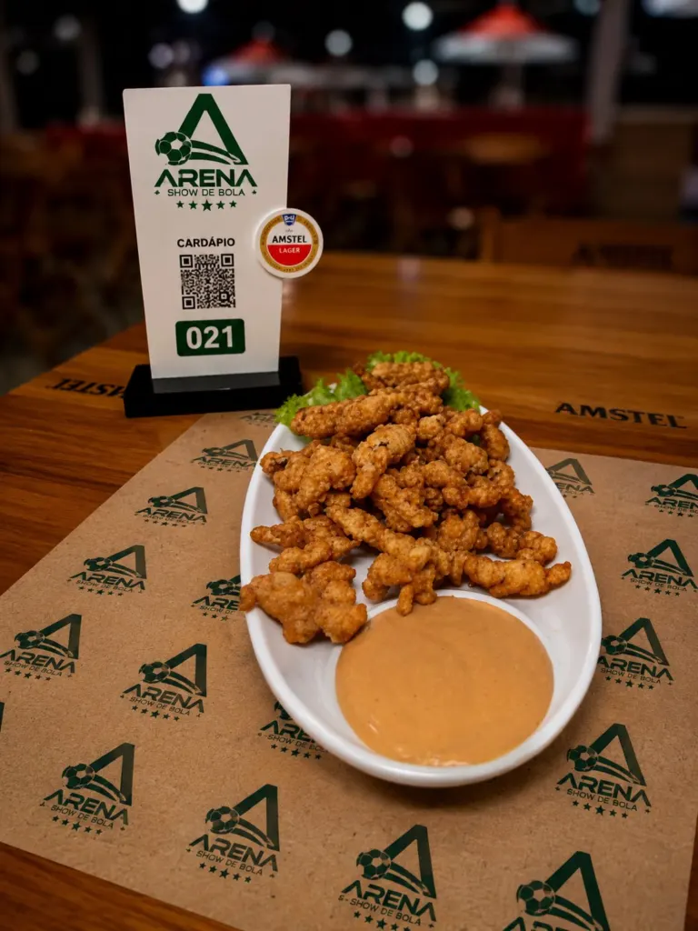 Iscas à milanesa com molho